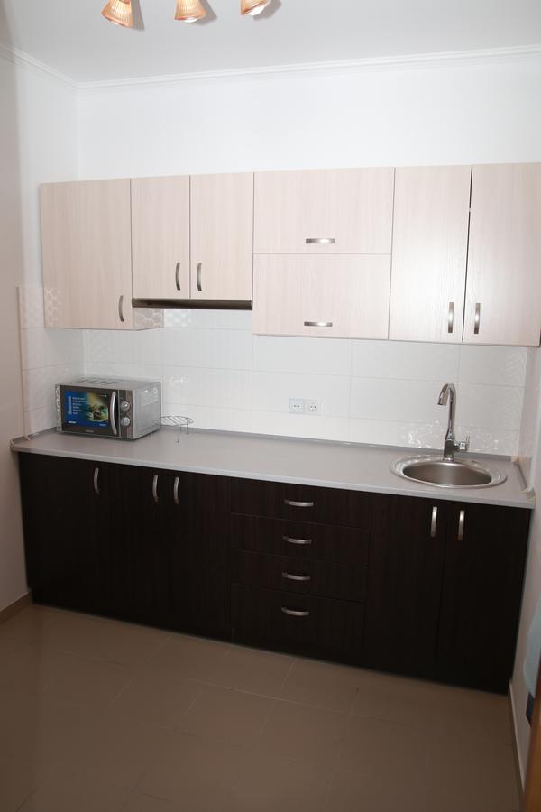 Apartment On Drohobytska 6b *